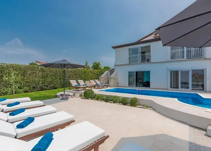 Vila Luxury Lavanda With Pool And Sauna Kanfanar