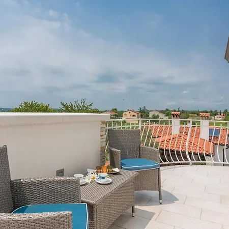 Luxury Lavanda With Pool And Sauna * Kanfanar
